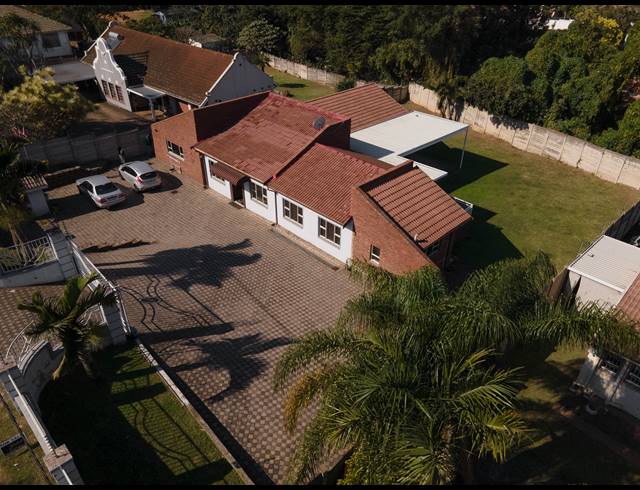 4 BEDROOM HOUSE FOR SALE IN MALVERN